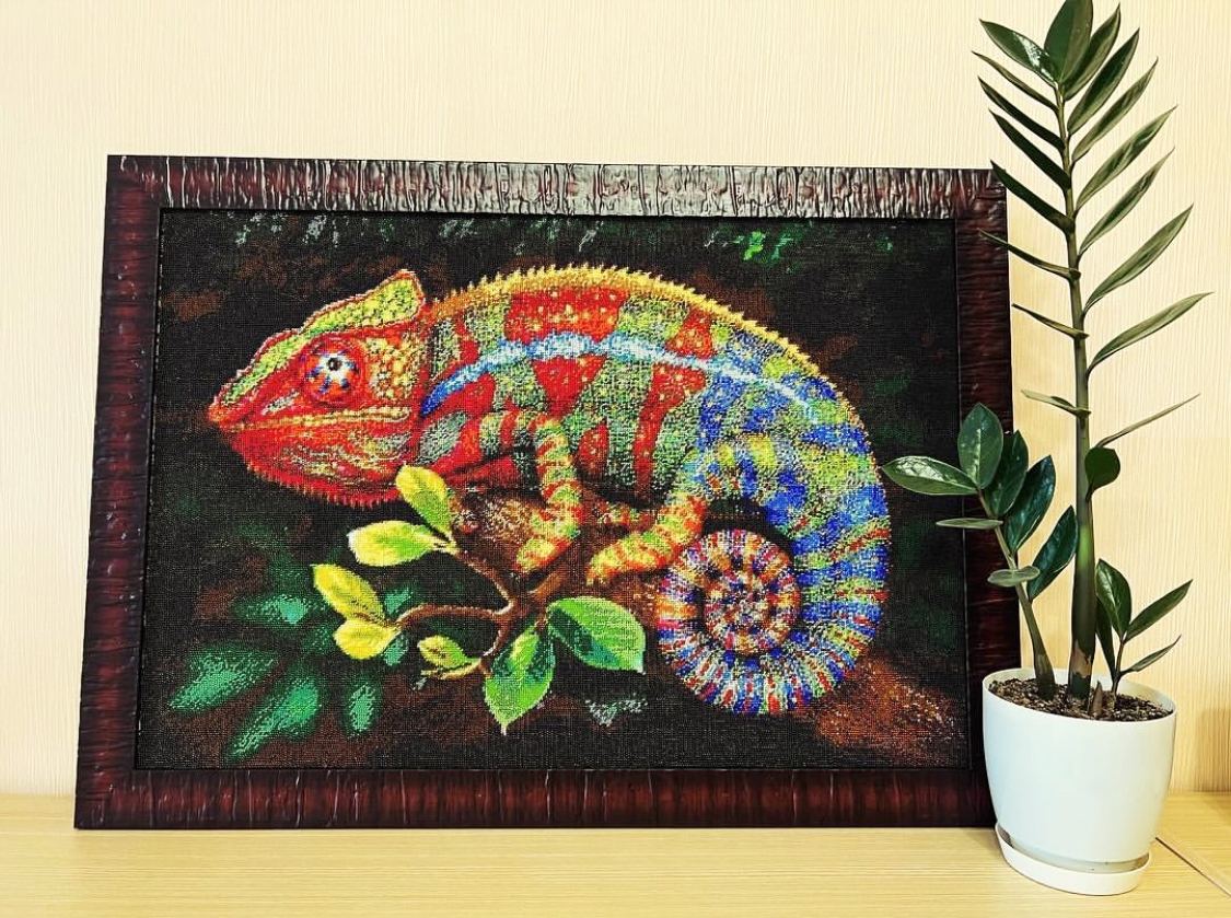 Chameleon - Bead Embroidery Kit