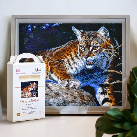 Meeting on the Hunt - Bead Embroidery Kit